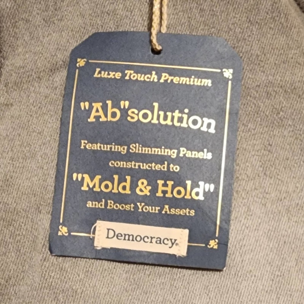 Democracy AB Solutions Denim Shorts 20W - Picture 3 of 6